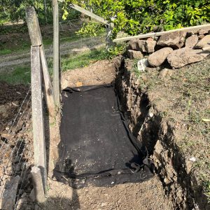 Instalacion de geotextil para separar suelos